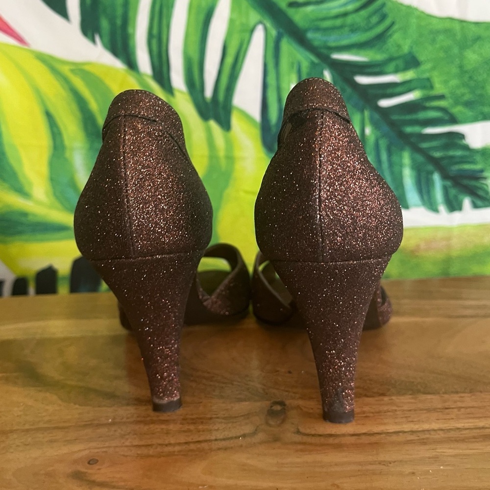 Anne Klein 8 Bronze Brown Glitter Shimmer Date Dressy Summer Stiletto Heels - Picture 4 of 8